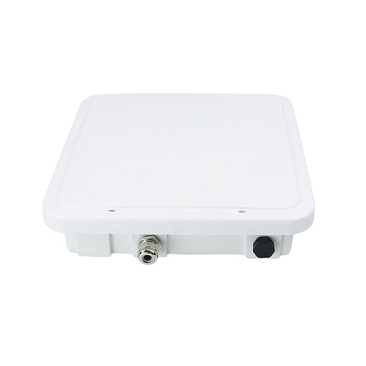 Outdoor RFID Antenna